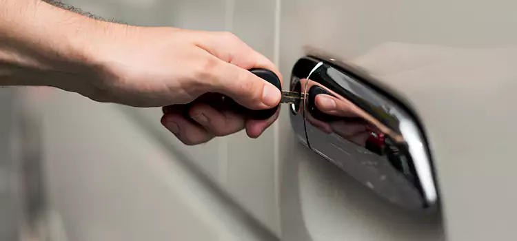 Why Choose Our Auto Locksmith Team in Lauderhill, FL?
